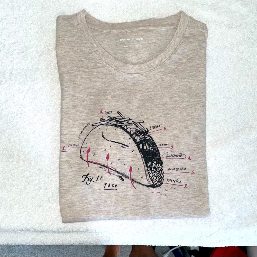 Banana Republic Cotton Graphic Tee in Grey